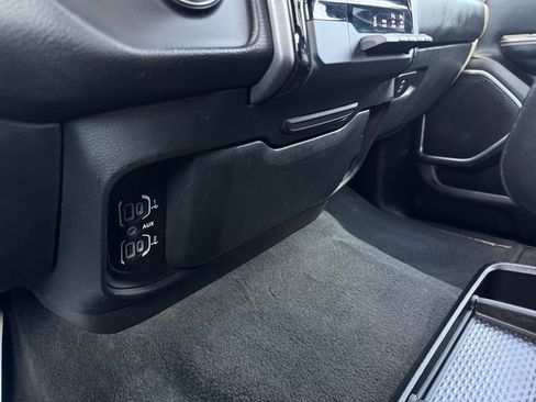 Used 2023 RAM 1500 Laramie image 31