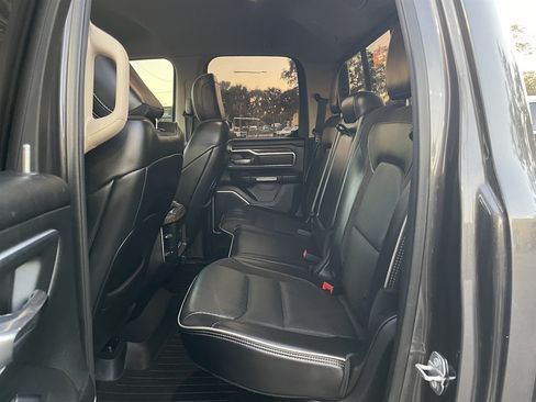 Used 2019 RAM 1500 Laramie RWD image 19