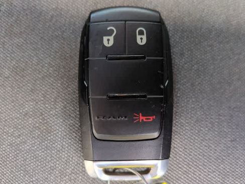 Used 2024 RAM 2500 Big Horn AWD/4WD image 36