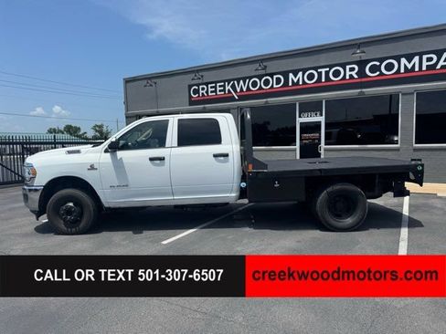 Used 2019 RAM 3500 Tradesman w/ Chrome Appearance Group AWD/4WD image 6