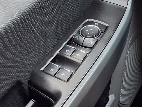 Used 2023 Ford F150 XLT image 10