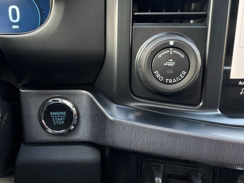 Used 2025 Ford F450 Platinum w/ FX4 Off-Road Package image 49