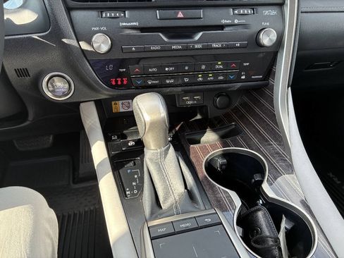 Used 2022 Lexus RX 350 AWD w/ Luxury Package image 34