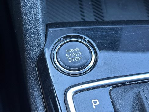 Used 2023 Kia Sportage EX image 20