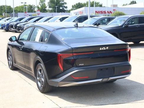 Used 2026 Kia K4 FWD image 5