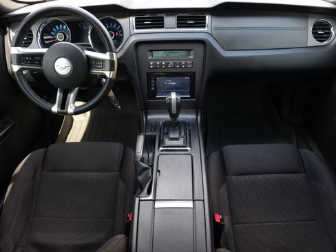 Used 2013 Ford Mustang GT image 7