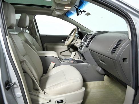 Used 2009 Ford Edge Limited image 10