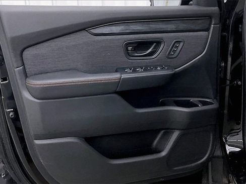 Certified 2026 Honda Passport TrailSport image 21