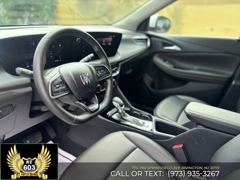 Used 2024 Buick Encore GX Sport Touring FWD image 16