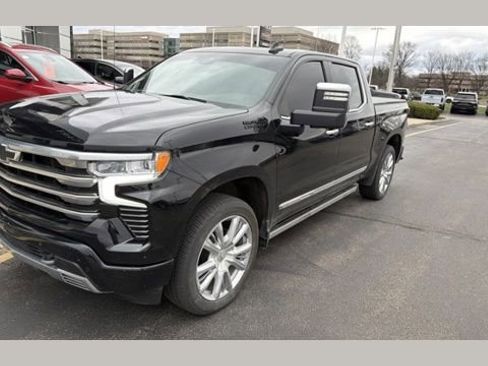 Used 2024 Chevrolet Silverado 1500 High Country w/ High Country Premium Package image 1