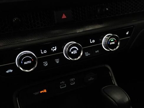 Certified 2023 Honda CR-V Sport image 9