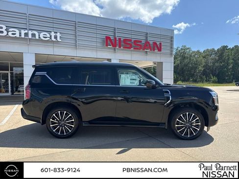 New 2025 Nissan Armada Platinum Reserve image 5