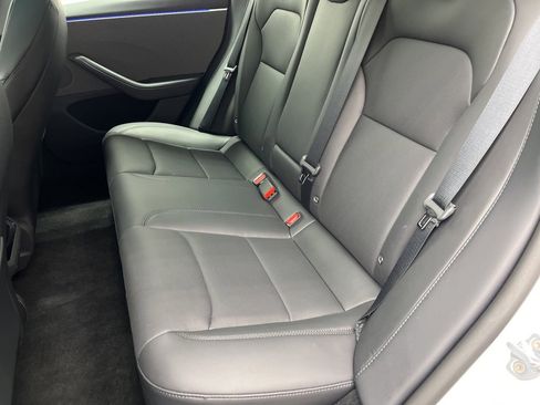 Used 2025 Tesla Model 3 Long Range image 7