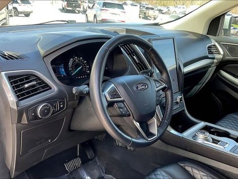 Used 2024 Ford Edge Titanium AWD/4WD image 13