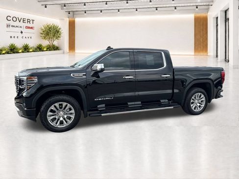 Used 2025 GMC Sierra 1500 Denali w/ Technology Package AWD/4WD image 5