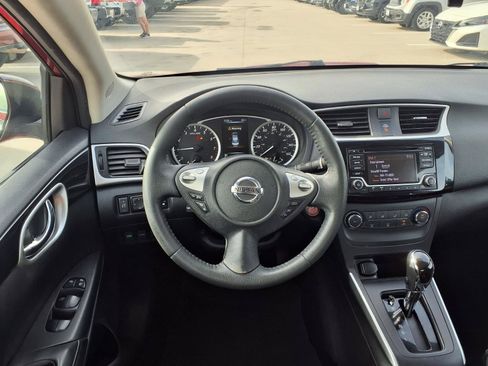 Used 2017 Nissan Sentra SV FWD image 15