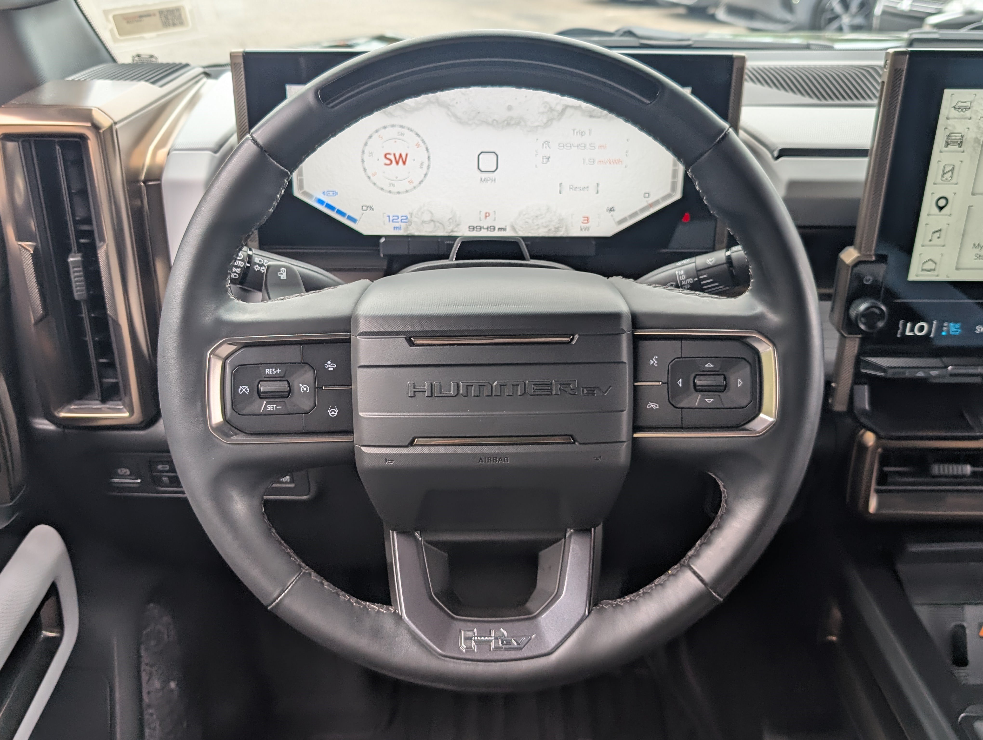 Used 2024 GMC Hummer EV 2X AWD/4WD image 23