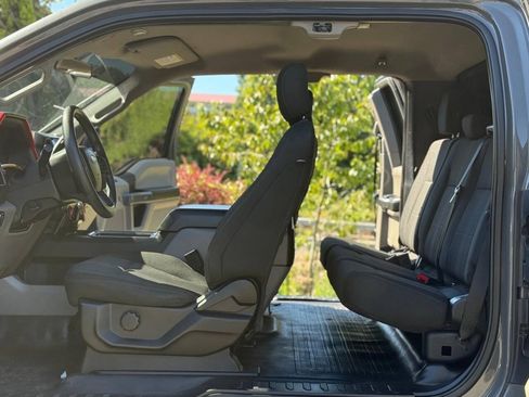 Used 2018 Ford F150 XL w/ Equipment Group 101A Mid AWD/4WD image 11
