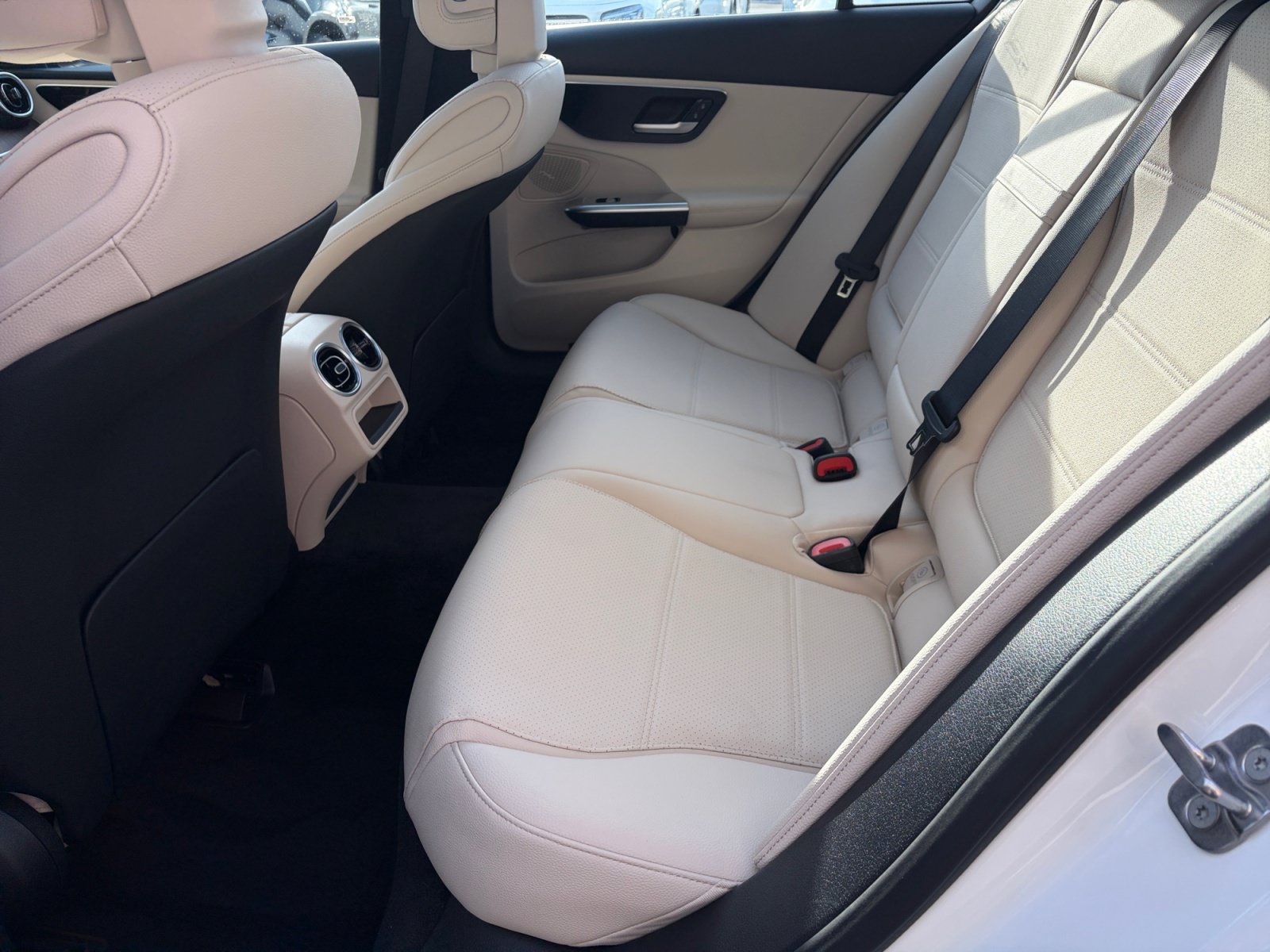 Used 2026 Mercedes-Benz C 300 4MATIC Sedan image 18