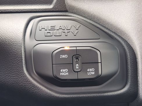 New 2026 RAM 2500 Tradesman AWD/4WD image 17