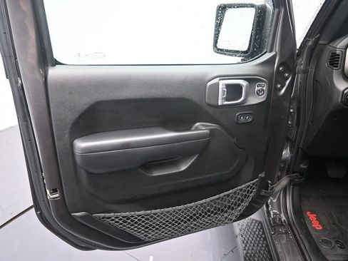 Used 2020 Jeep Wrangler Unlimited Sport S AWD/4WD image 17
