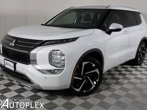 Used 2022 Mitsubishi Outlander SEL image 1