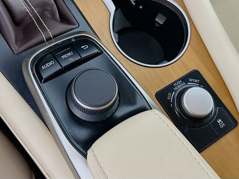 Used 2019 Lexus RX 350 2WD image 25