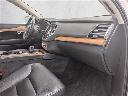 Used 2023 Volvo XC90 B6 Plus w/ Protection Package image 23