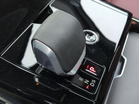 New 2026 Land Rover Range Rover Sport Dynamic SE image 33