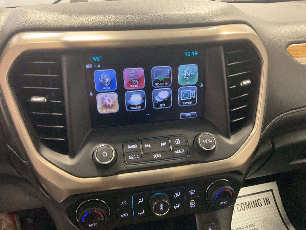Used 2017 GMC Acadia Denali w/ Technology Package AWD/4WD image 22