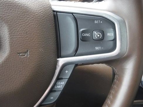 Certified 2022 RAM 1500 Laramie image 48