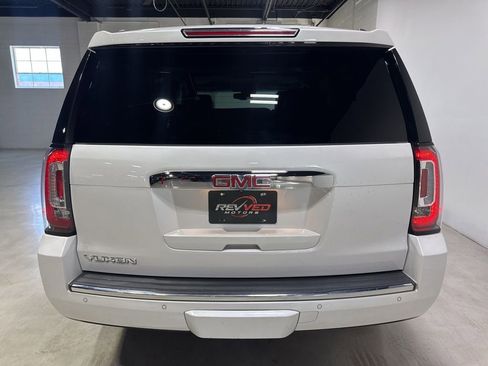Used 2017 GMC Yukon Denali AWD/4WD image 6