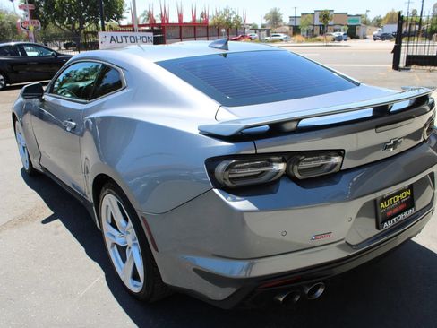 Used 2019 Chevrolet Camaro SS RWD image 29