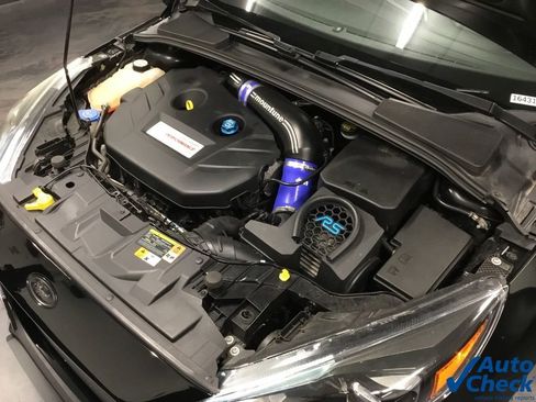 Used 2016 Ford Focus RS image 42