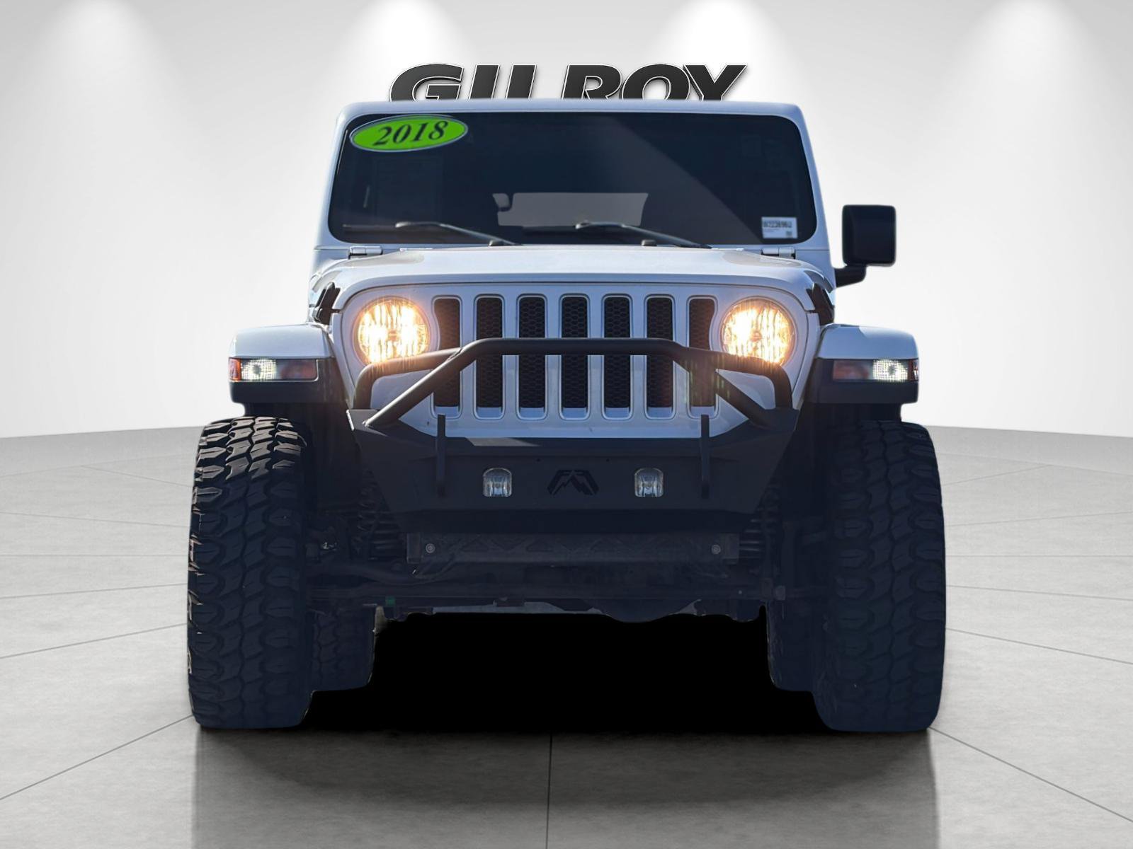 Used 2018 Jeep Wrangler Unlimited Sahara AWD/4WD image 9