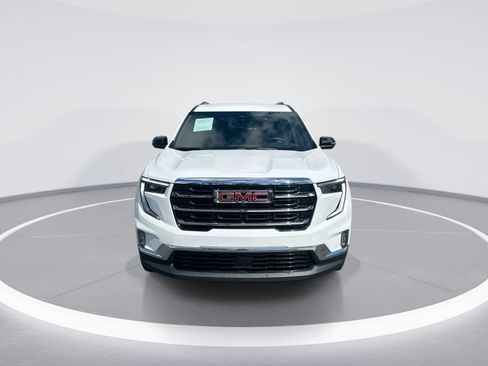 Used 2026 GMC Acadia Elevation w/ Elevation Premium Package FWD image 3
