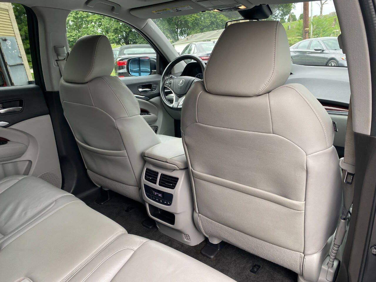 Used 2015 Acura MDX w/ Technology Package AWD/4WD image 31