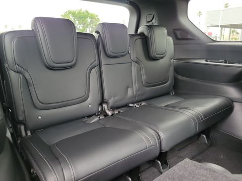 New 2026 Nissan Armada PRO-4X w/ Captain's Chari Seat Package AWD/4WD image 17