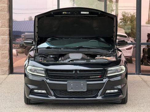 Used 2018 Dodge Charger R/T RWD image 21