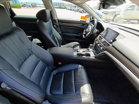 Used 2020 Honda Accord EX-L image 11