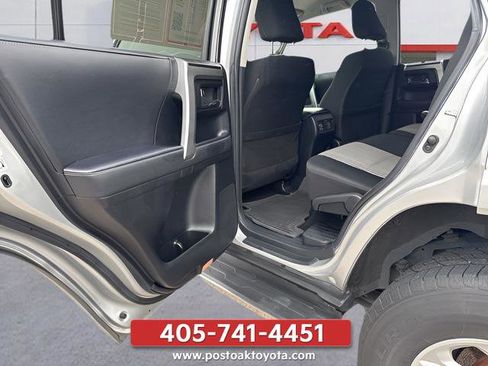 Used 2022 Toyota 4Runner SR5 AWD/4WD image 16