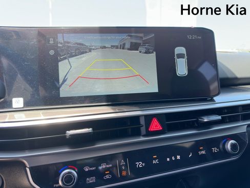 New 2026 Kia Sorento EX FWD image 16