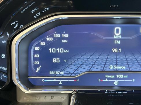 Used 2022 GMC Sierra 1500 SLT w/ SLT Premium Plus Package AWD/4WD image 42