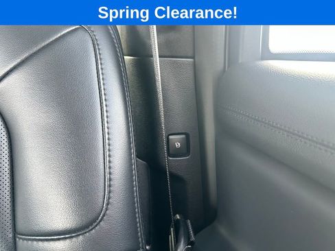 Used 2024 Lincoln Navigator Premiere image 24