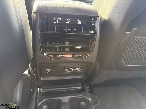 Certified 2025 Jeep Grand Cherokee L Laredo image 25