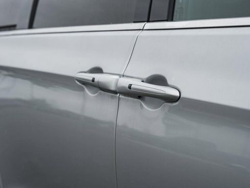 New 2026 Chrysler Voyager LX image 26