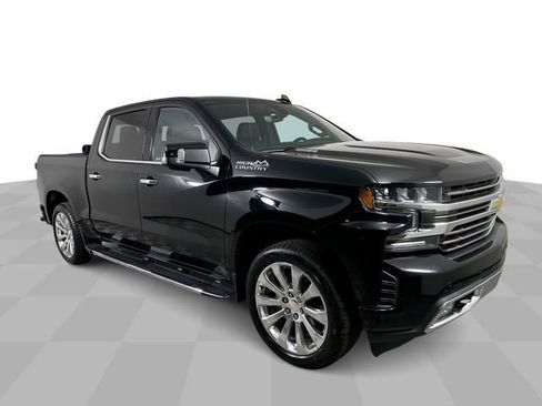 Used 2021 Chevrolet Silverado 1500 High Country w/ Technology Package AWD/4WD image 2
