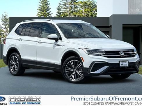 Used 2024 Volkswagen Tiguan Wolfsburg Edition AWD/4WD image 1