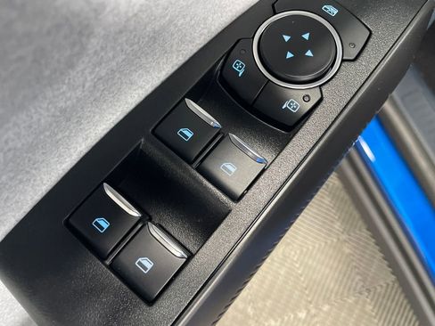 New 2025 Ford Maverick XLT image 16