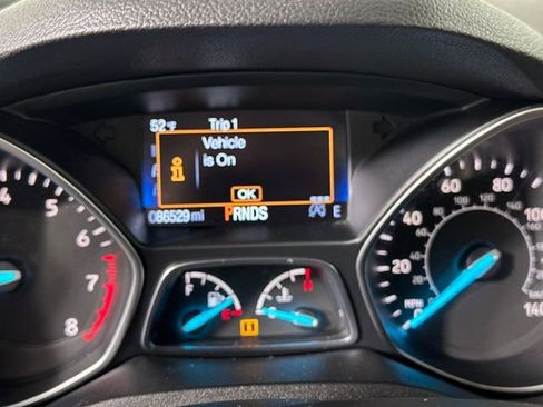 Used 2018 Ford Escape Titanium image 18